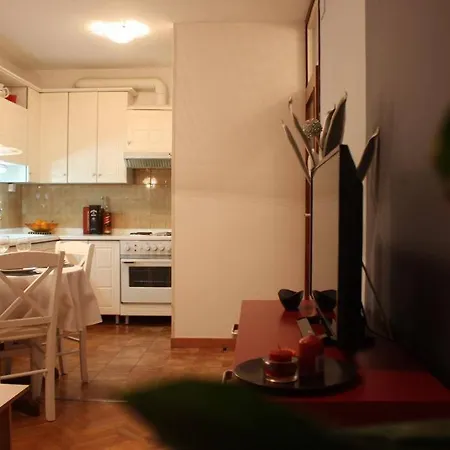 Luciana Apartment *