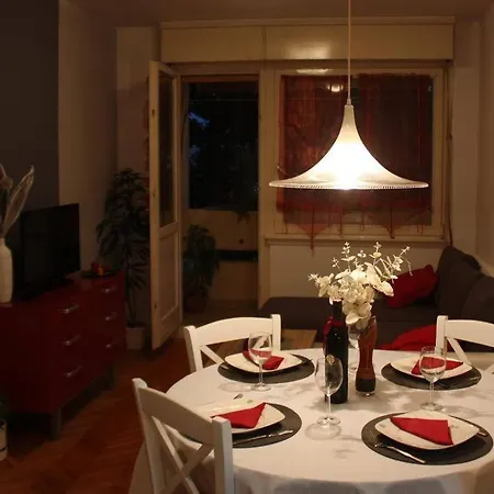 Luciana Apartman *